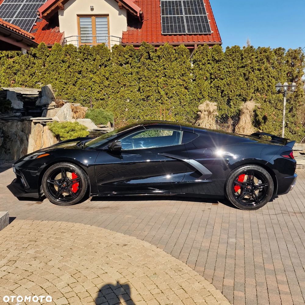 Chevrolet Corvette - 2