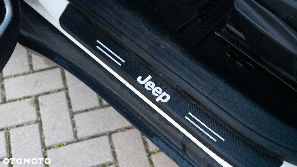 Jeep Compass 1.4 TMair Sport FWD S&S - 23