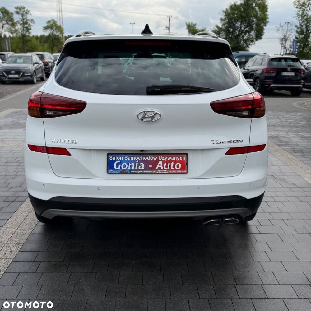 Hyundai Tucson - 8