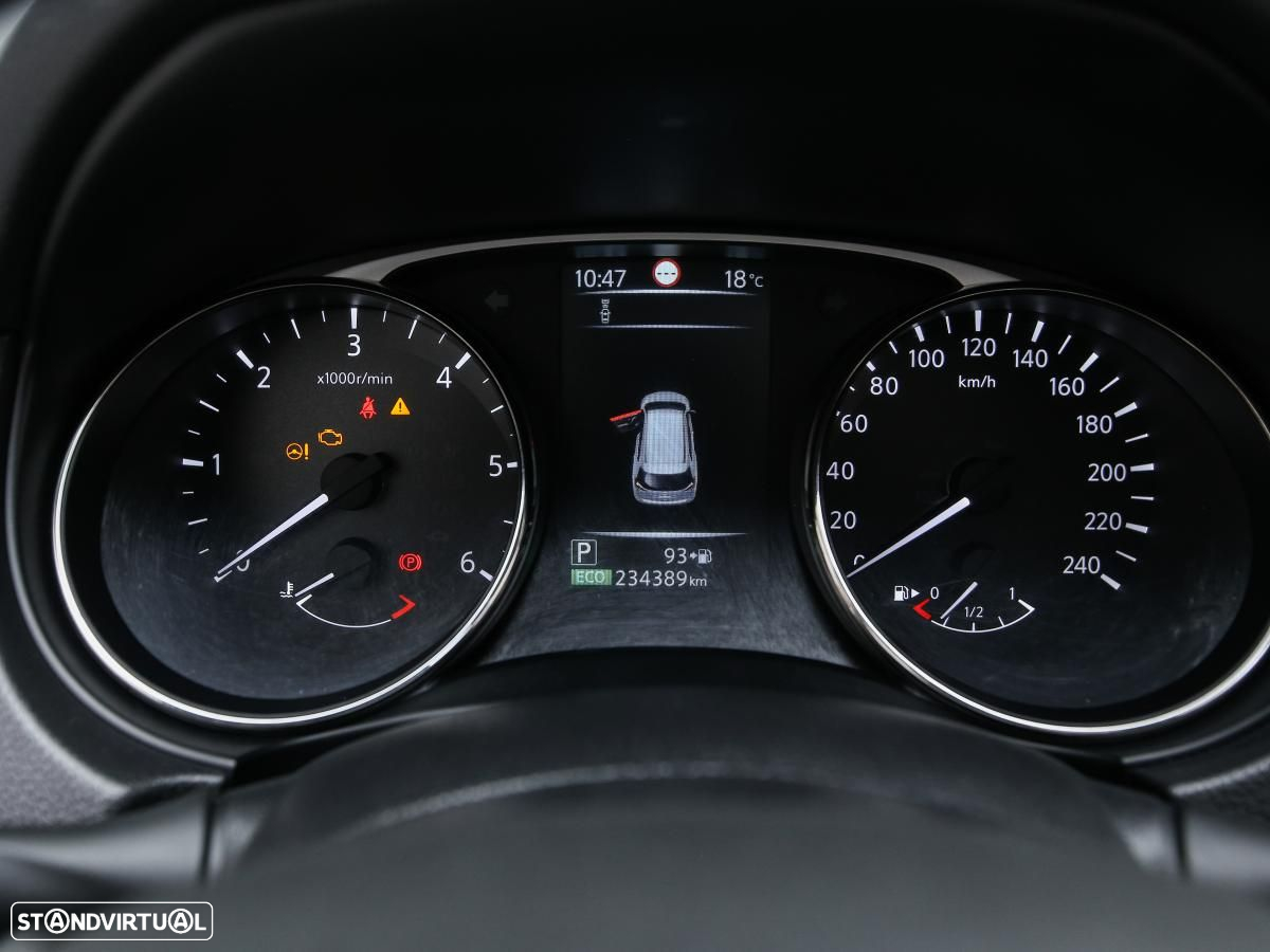 Nissan X-Trail - 21