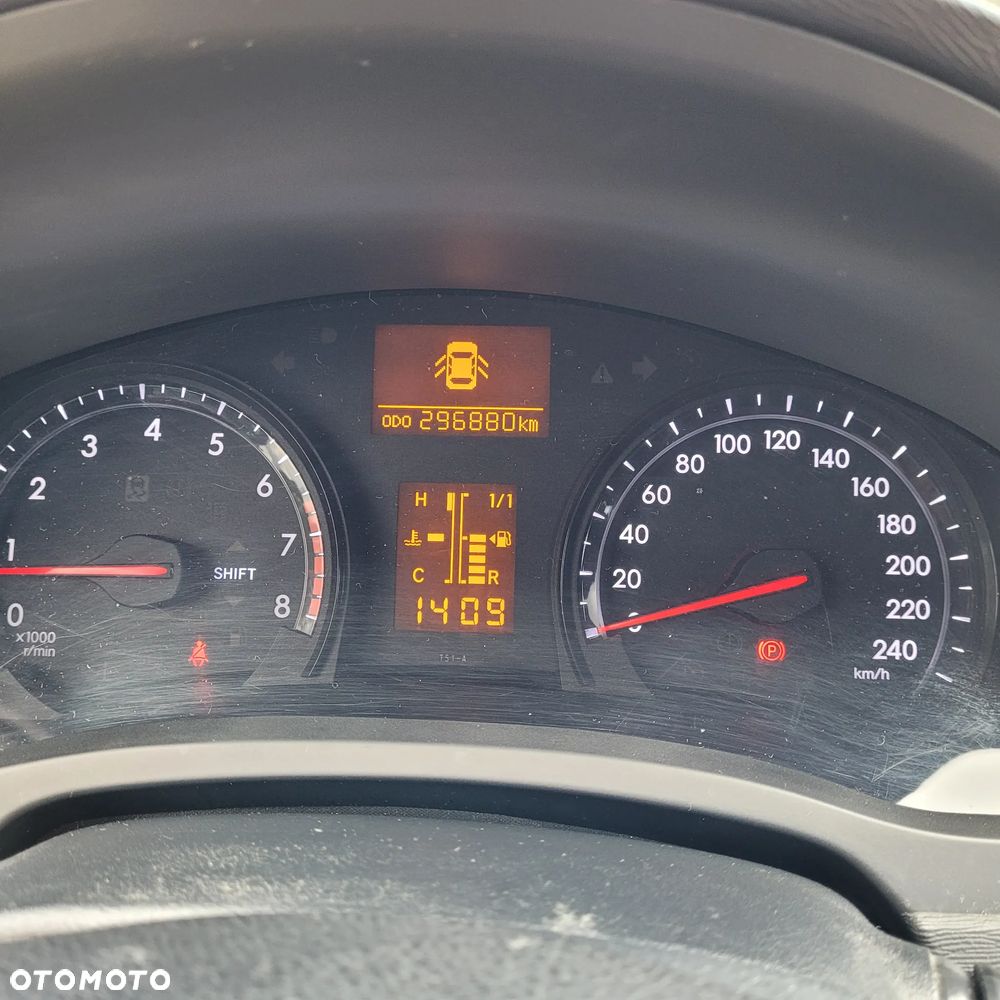 Toyota Avensis 1.8 Style - 17