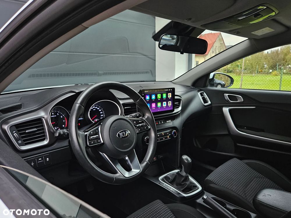 Kia Ceed 1.4 S - 27