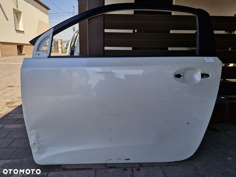 TOYOTA IQ DRZWI LEWE - 2