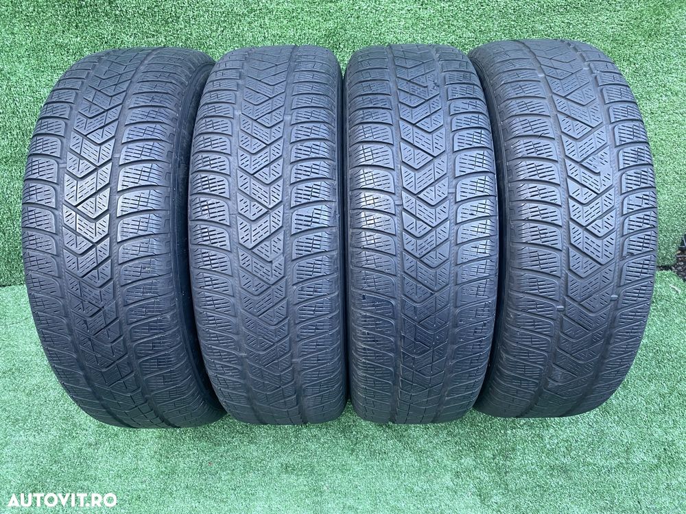Set 4 anvelope Iarna Pirelli Scorpion Winter 225 65 R17 103T 3,9mm - 1