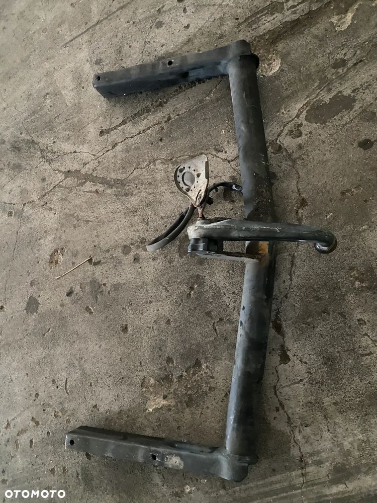 Hak Holowniczy VW Passat B5 - 1