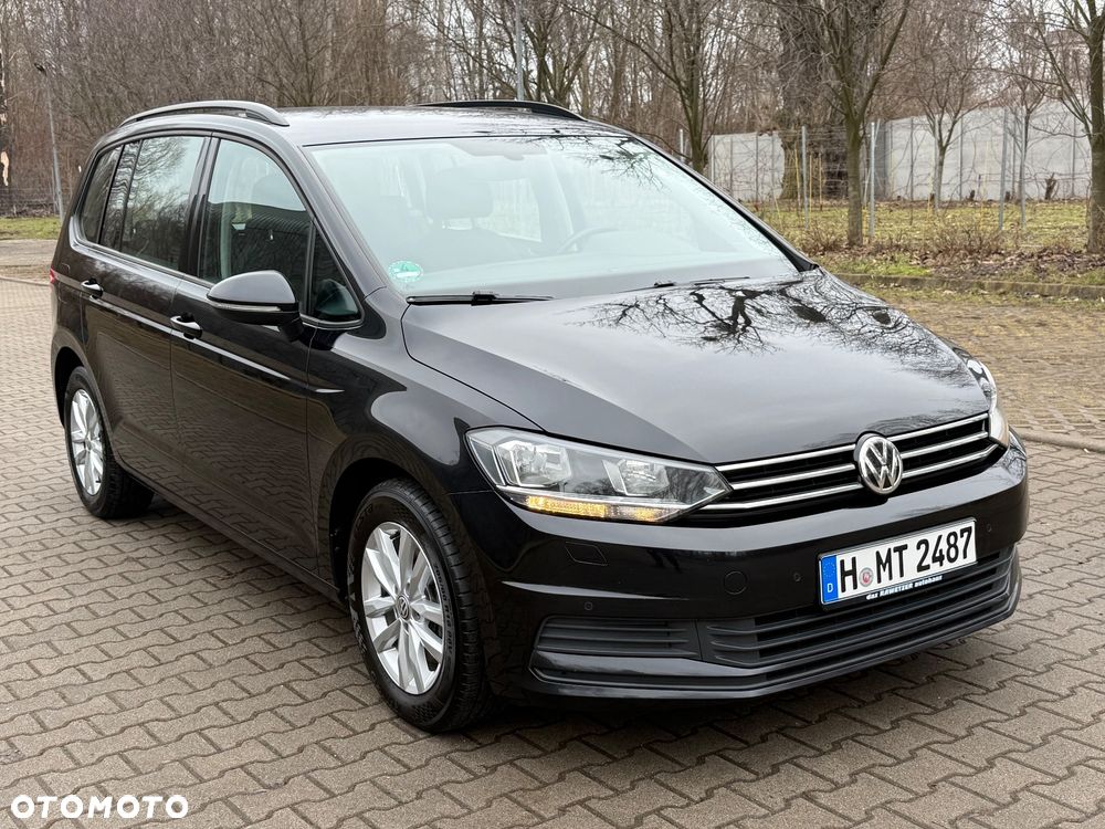 Volkswagen Touran 2.0 TDI SCR DSG ACTIVE - 3