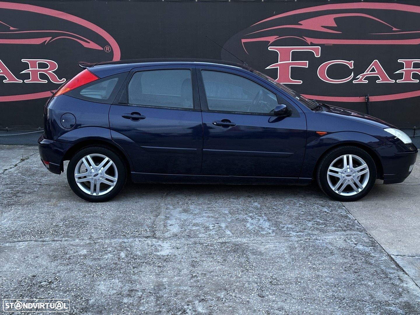 Ford Focus 1.8 TDdi Ghia - 4