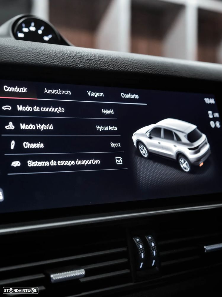 Porsche Cayenne E-Hybrid - 18