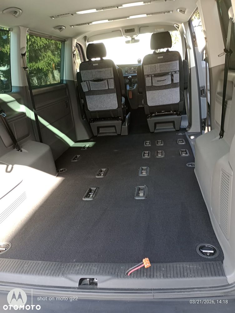 Volkswagen Caravelle 2.0 TDI L1 Trendline DSG - 12
