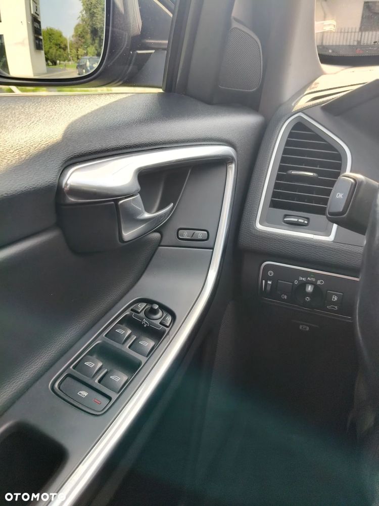 Volvo XC 60 D4 Drive-E Summum - 10