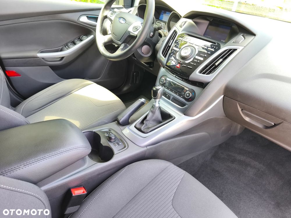 Ford Focus 2.0 TDCi Titanium - 12