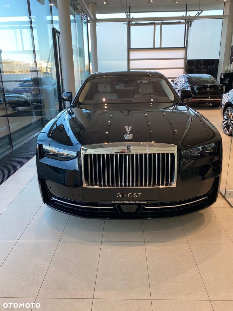 Rolls-Royce Ghost - 1