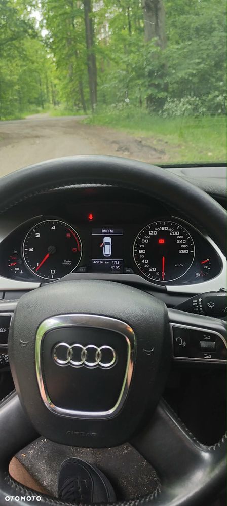 Audi A4 Avant - 4