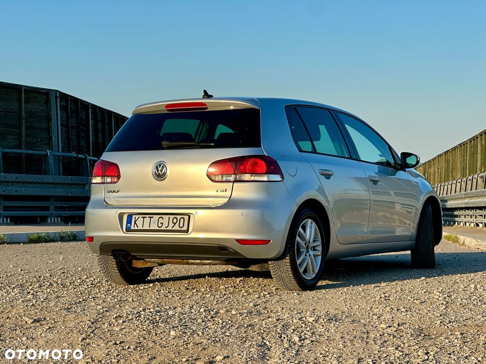Volkswagen Golf 1.4 TSI Highline DSG - 14