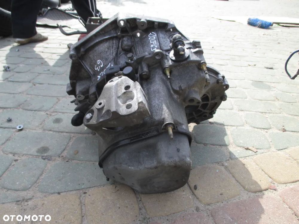 skrzynia biegów Peugeot Citroen C3 1.6 16 20CP63 - 3