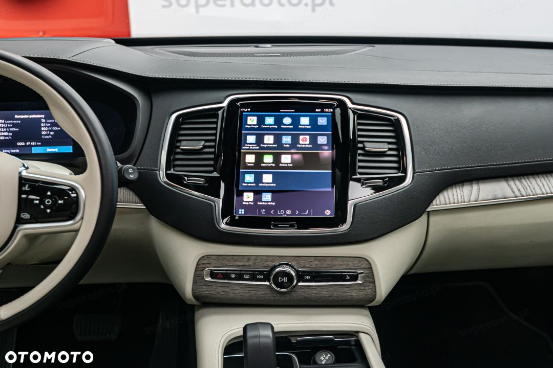 Volvo XC 90 - 21