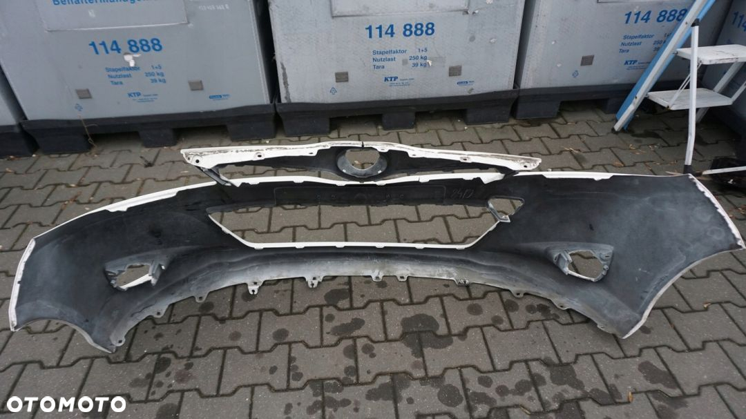 ZDERZAK PRZÓD PRZEDNI TOYOTA YARIS III BIAŁY 12-15 rok PRZED LIFT - 7
