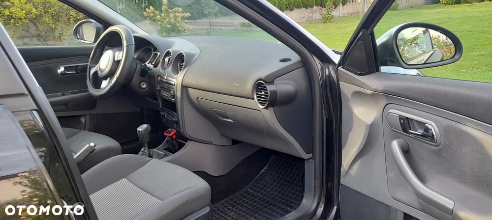 Seat Ibiza 1.4 16V Style - 12