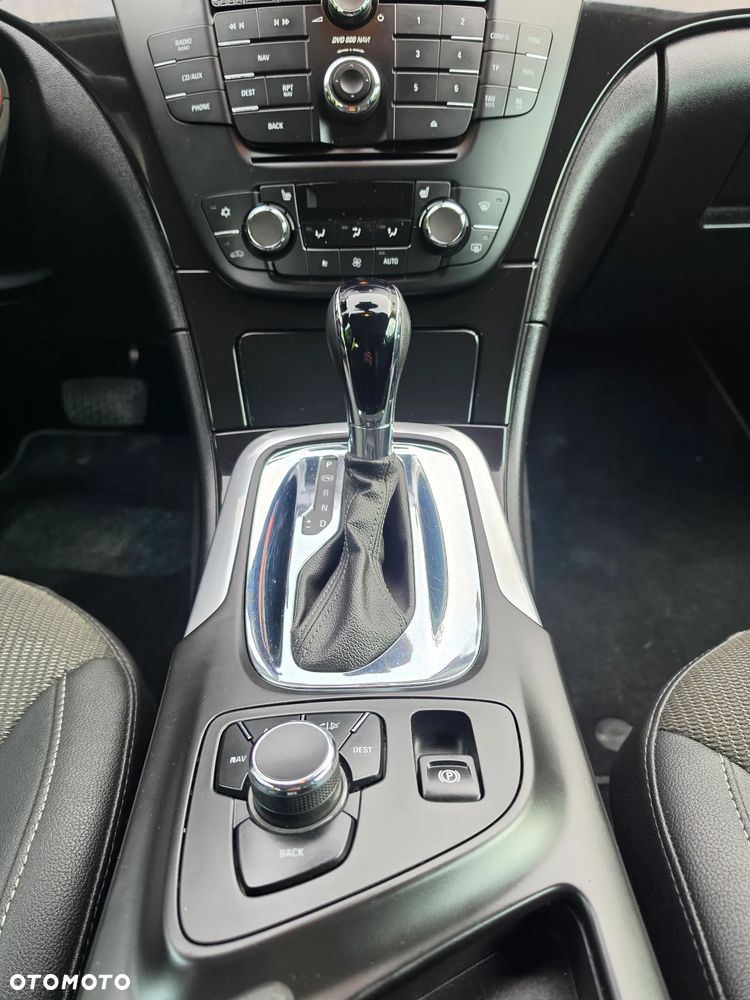 Opel Insignia 2.0 Turbo 4x4 Automatik Cosmo - 34