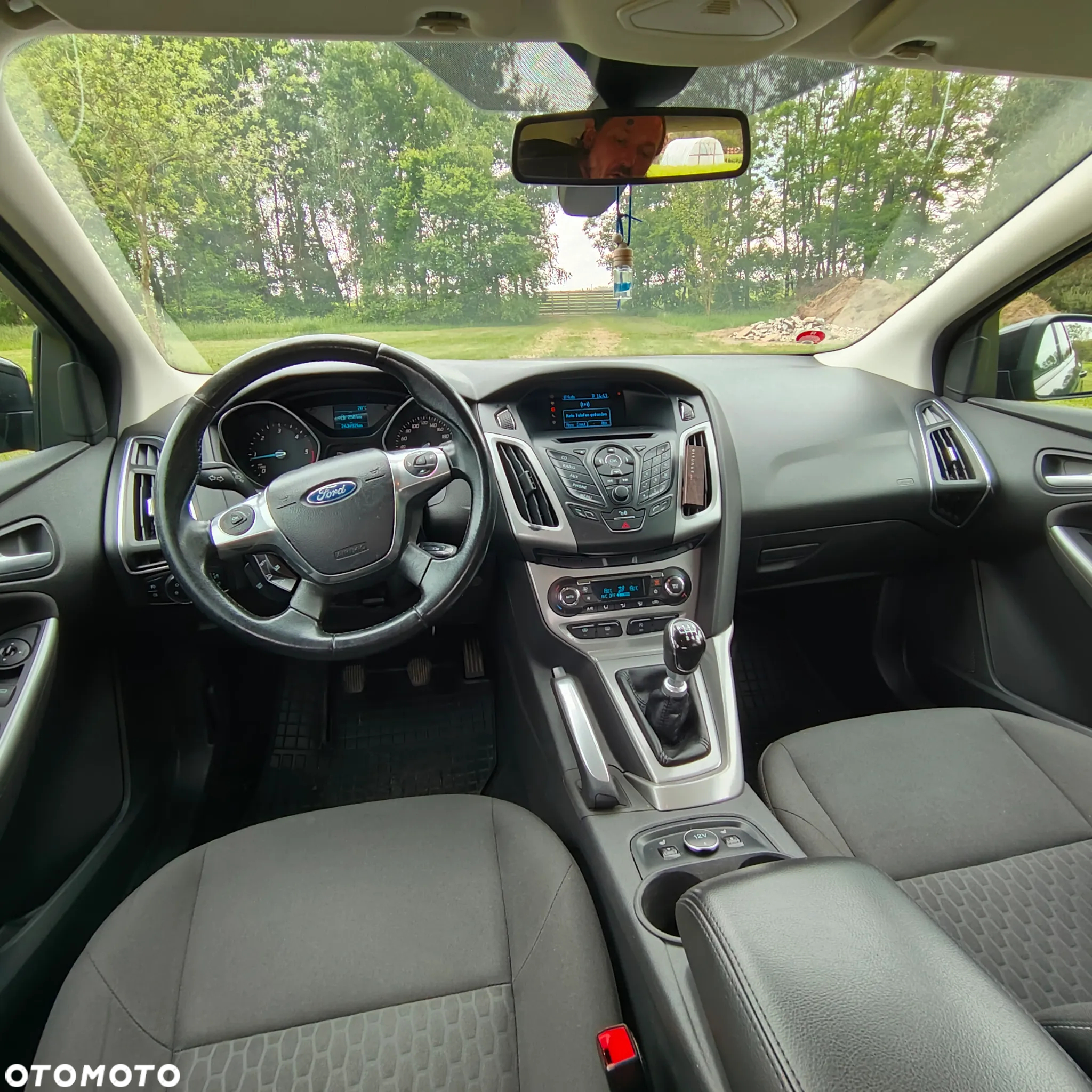 Ford Focus - 12