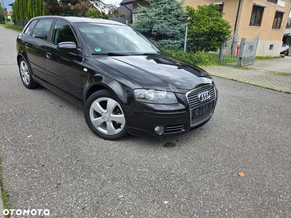 Audi A3 Sportback 2.0 FSI Ambiente - 28