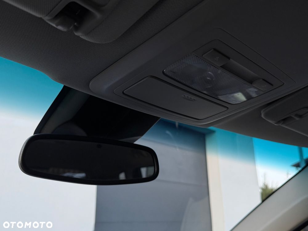 Chevrolet Orlando - 23