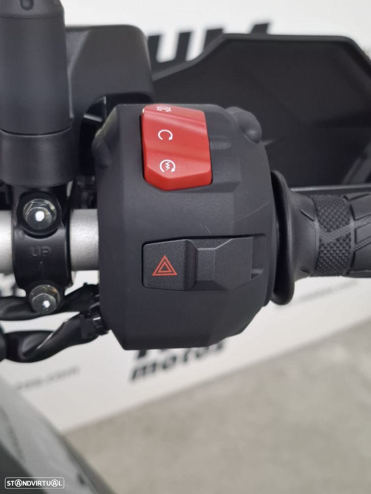 Suzuki DL 800 DE V-STROM - GARANTIA DE FÁBRICA ATÉ 07/2031 - 10