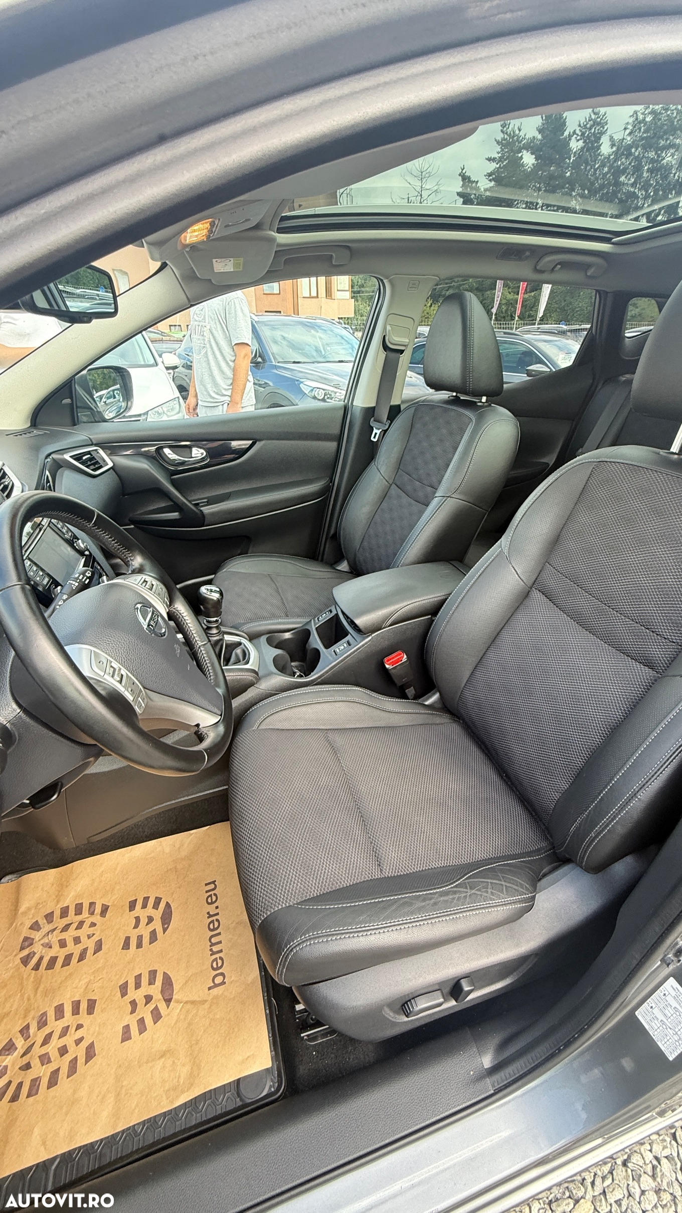 Nissan Qashqai 1.5 DCI TEKNA - 21