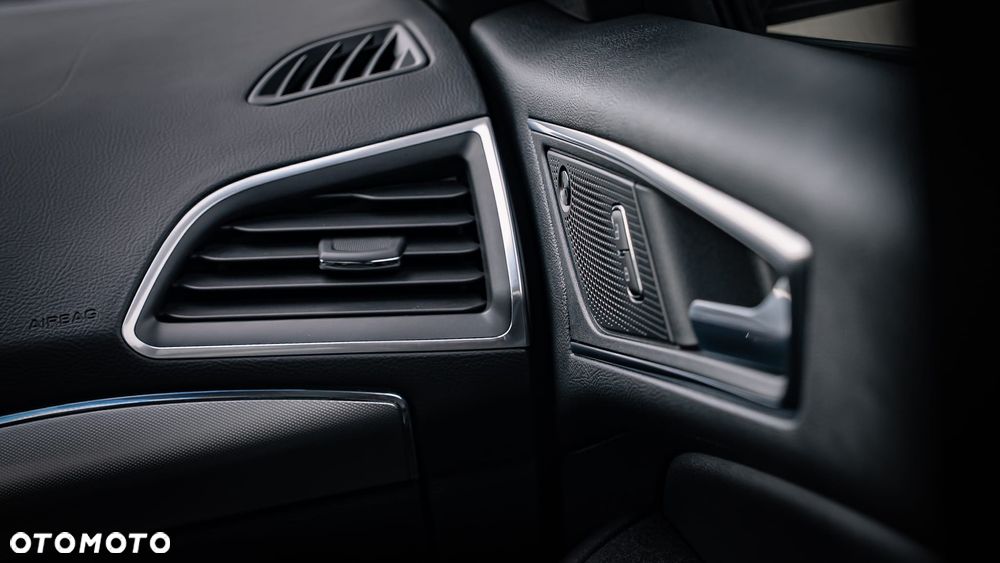 Ford Edge - 24