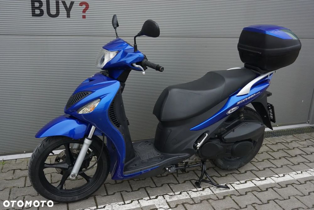 Suzuki Burgman - 11