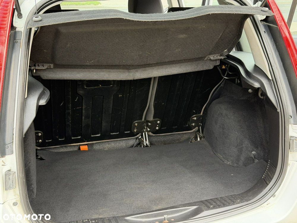 Ford Fusion - 23