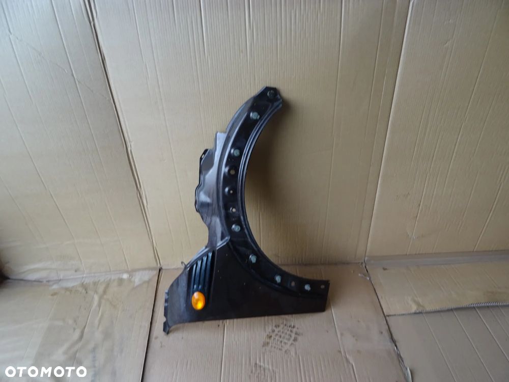 Błotnik Prawy Przód Mini Cooper R55 R56 Clubman