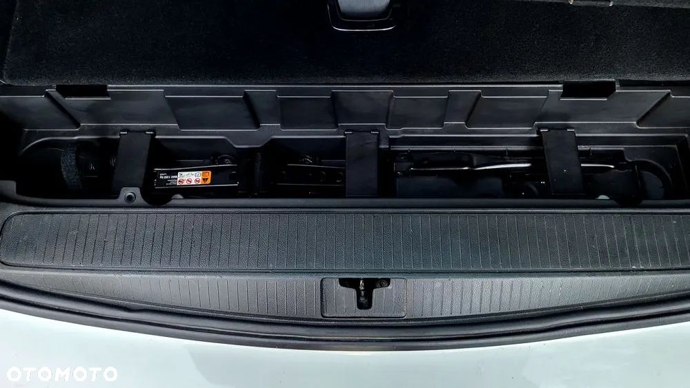 Opel Zafira 2.0 D (CDTI) Automatik Business Edition - 23