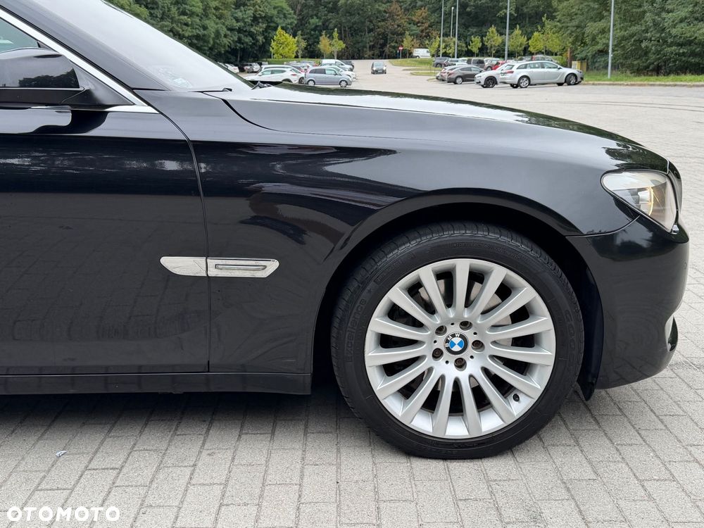 BMW Seria 7 730d - 17