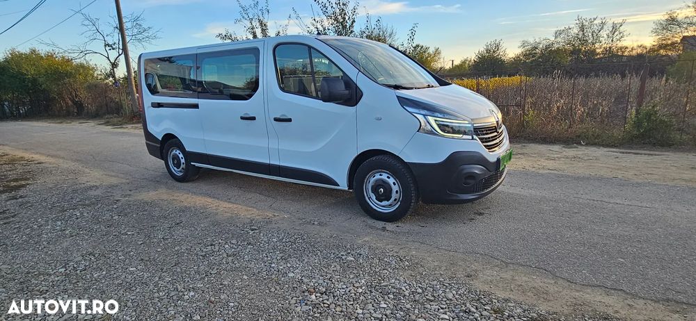 Renault Trafic 2.0 Blue dCi 120 Combi L2H1 8+1 locuri Authentique - 3
