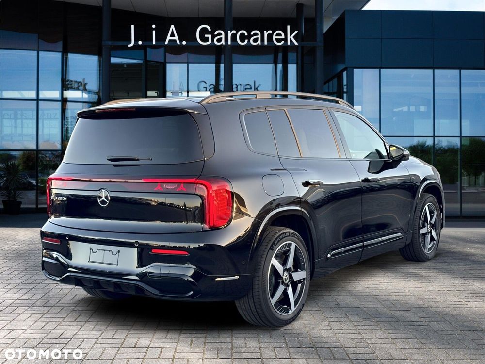 Mercedes-Benz GLB - 6