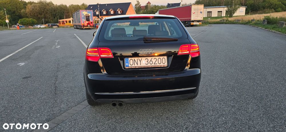 Audi A3 Sportback 1.2 TFSI Ambiente - 10