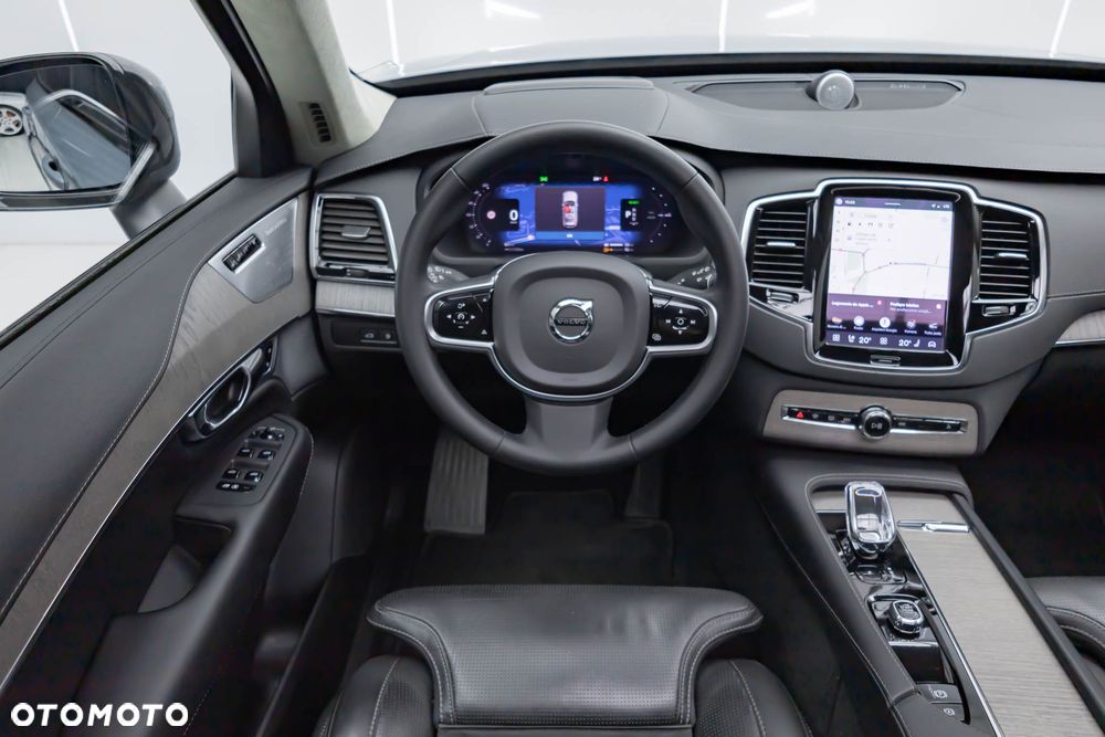 Volvo XC 90 - 18