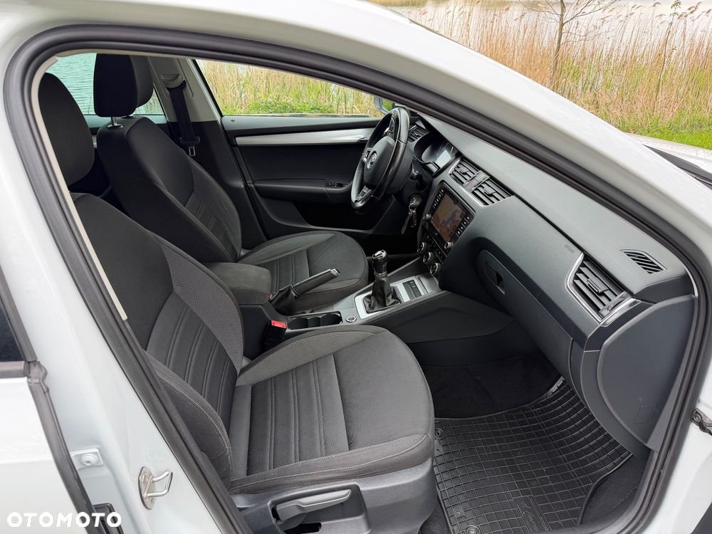 Skoda Octavia 1.6 TDI Soleil - 11