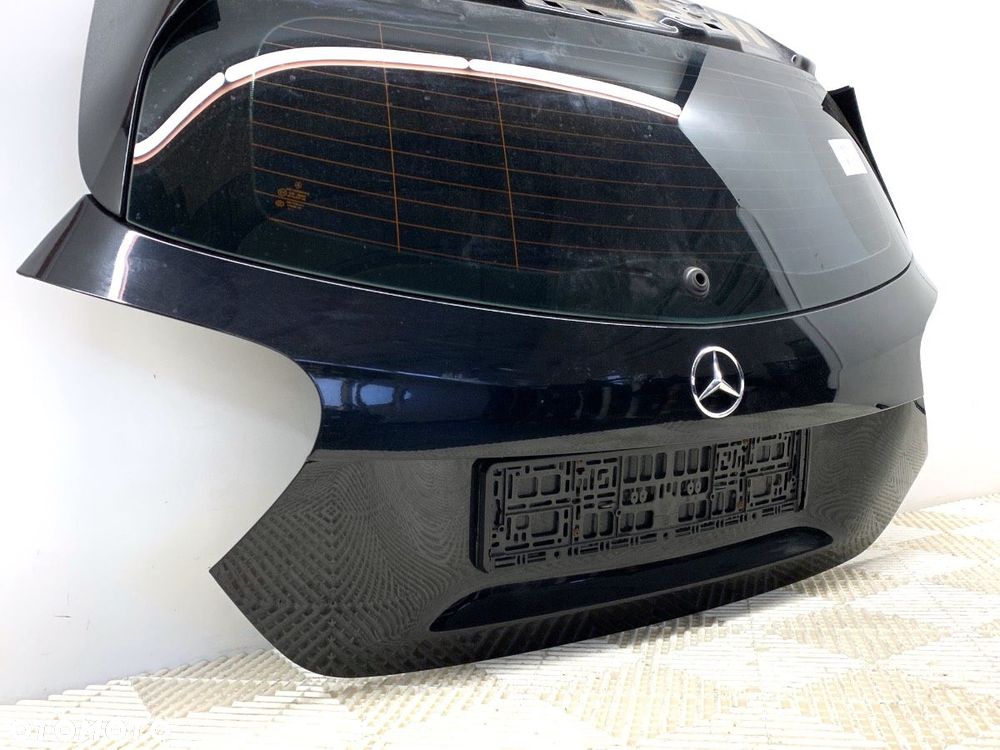 KLAPA TYŁ  MERCEDES-BENZ KLASA A (W176) 2012 - 2018 A 180 (176.042) 90 kW [122 KM] benzyna 2012 - - 3