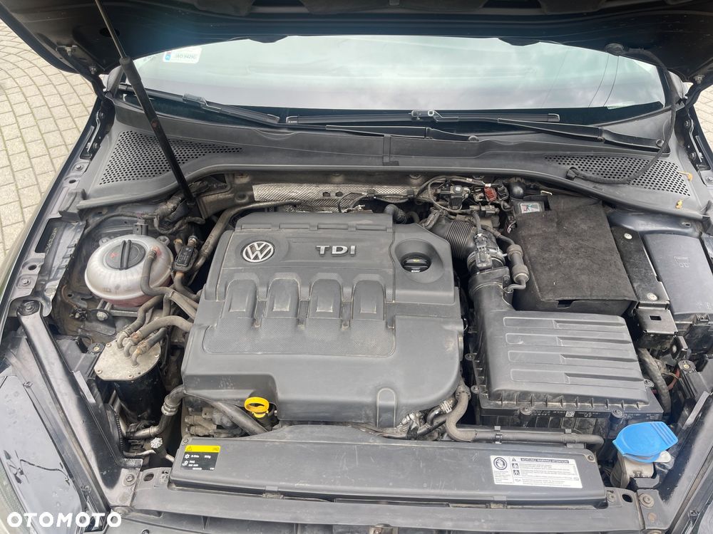 Volkswagen Golf 1.6 TDI BlueMotion Trendline - 6