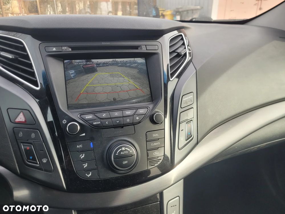 Hyundai i40 Kombi blue 1.7 CRDi DCT Premium - 21