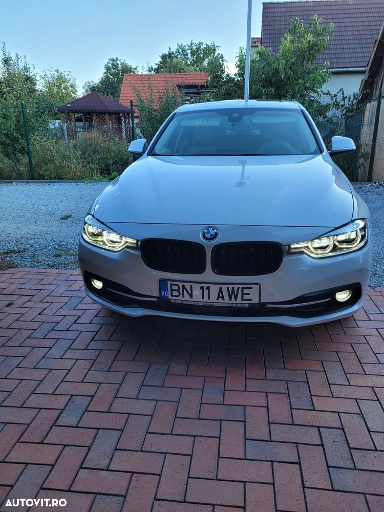BMW Seria 3 320d xDrive AT Sport Line - 12