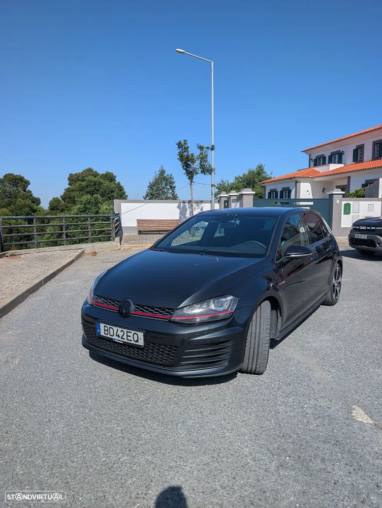 VW Golf GTI BlueMotion - 2