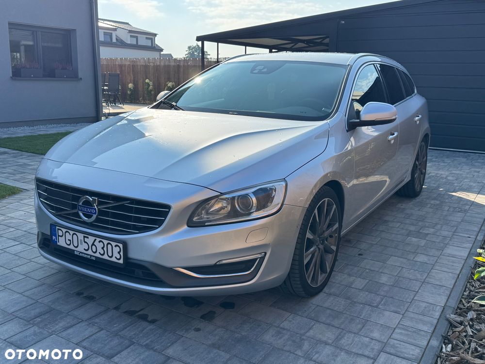Volvo V60 D4 Geartronic Summum - 3
