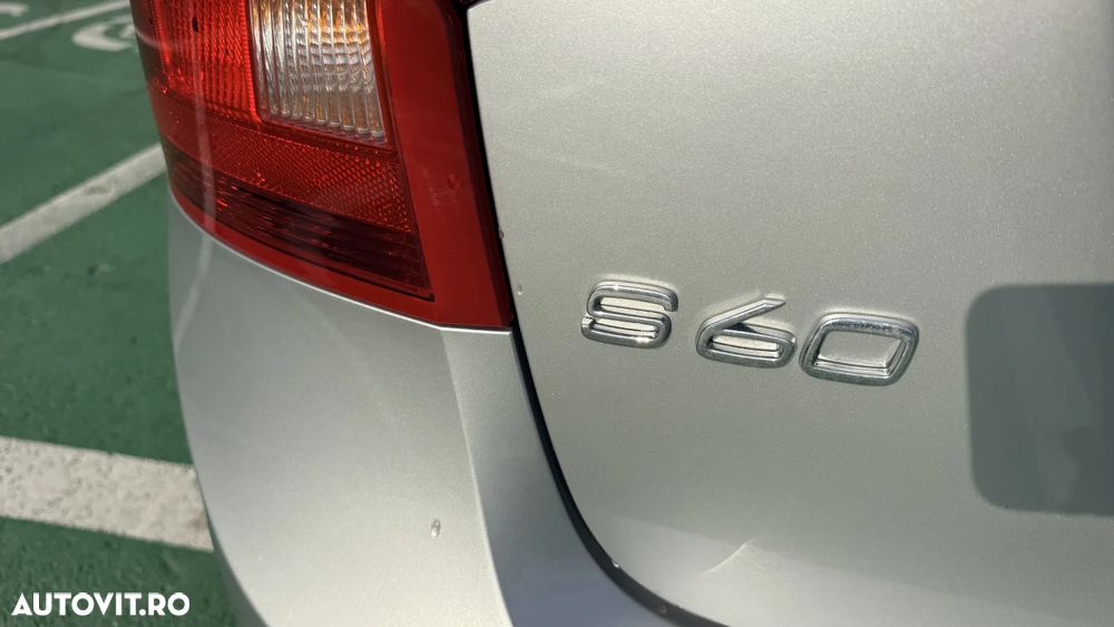 Volvo S60 D5 Summum - 15