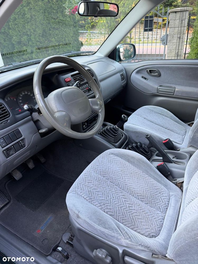 Suzuki Grand Vitara 1.6 - 11