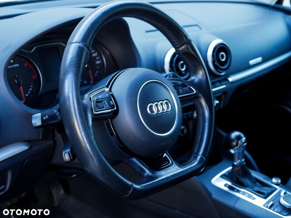 Audi A3 Sportback 2.0 TDI quattro S tronic sport - 24