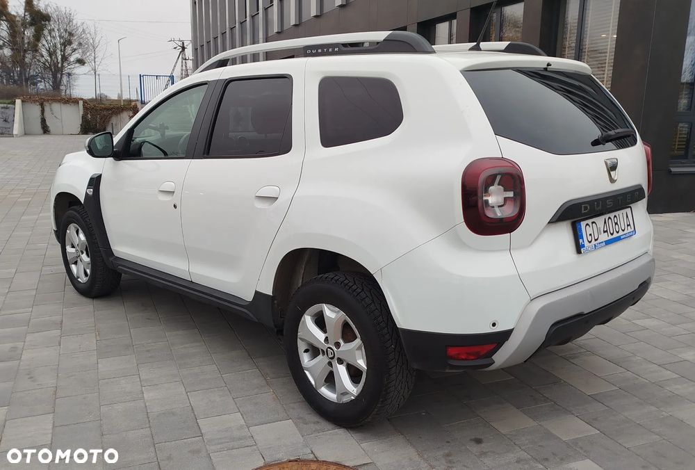 Dacia Duster 1.6 SCe Access S&S - 11