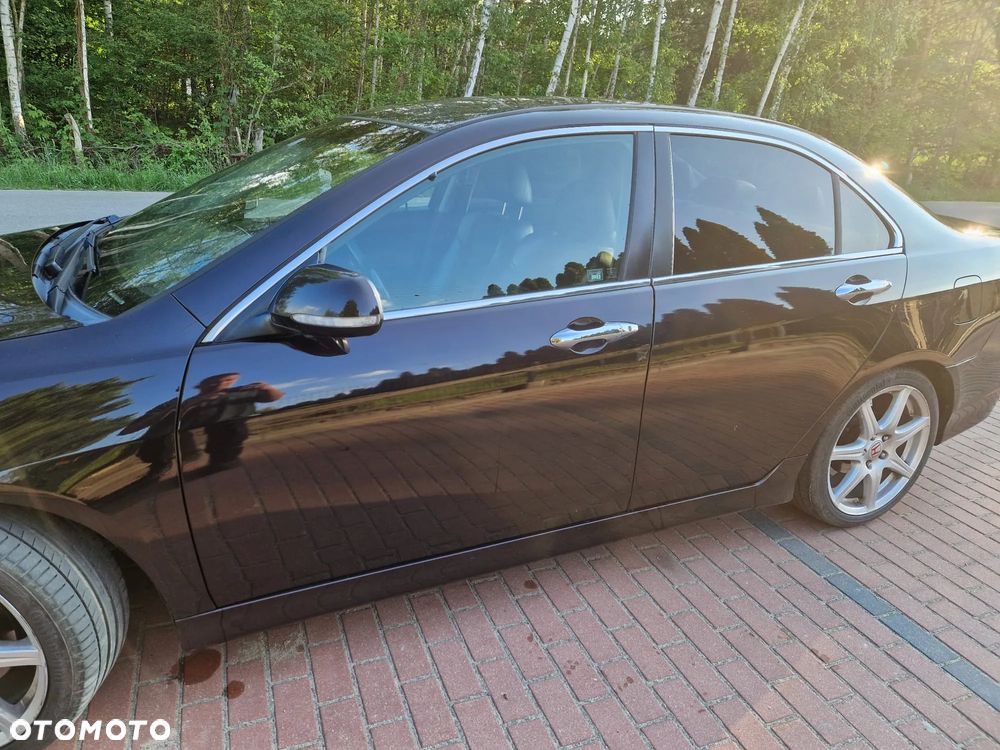 Honda Accord 2.0 Comfort - 12